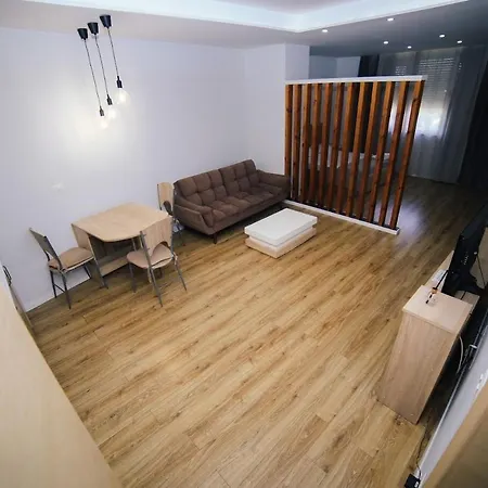 Luxury Center 2 Tirana