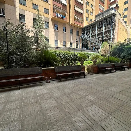 Luxury Center 2 Apartment *